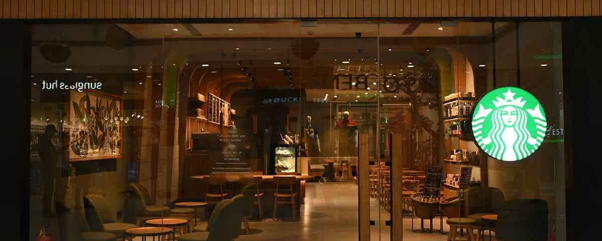 This image shows a Starbucks outlet in Kanpur, India