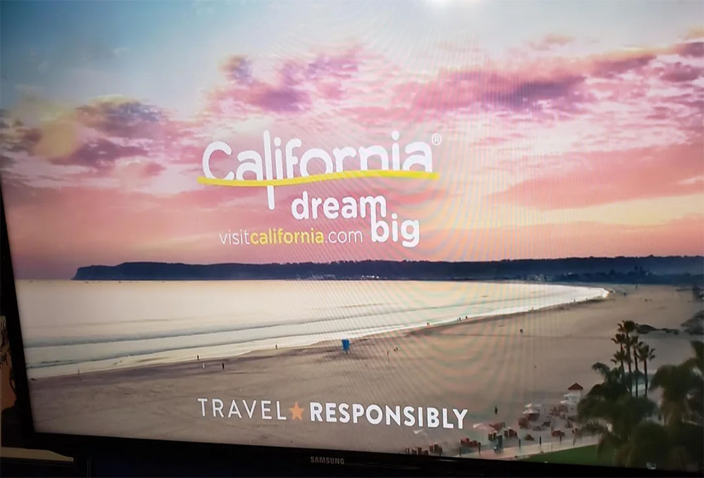 Advertisements of Tourism
