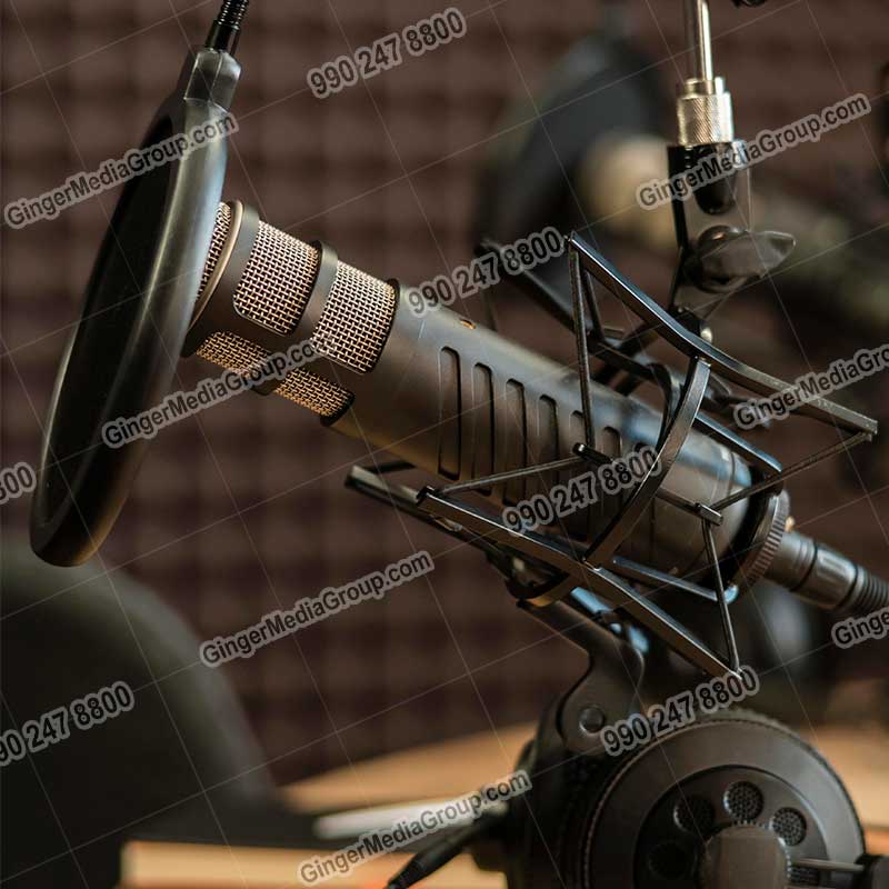 Top colors used in Auto rickshaw advertising