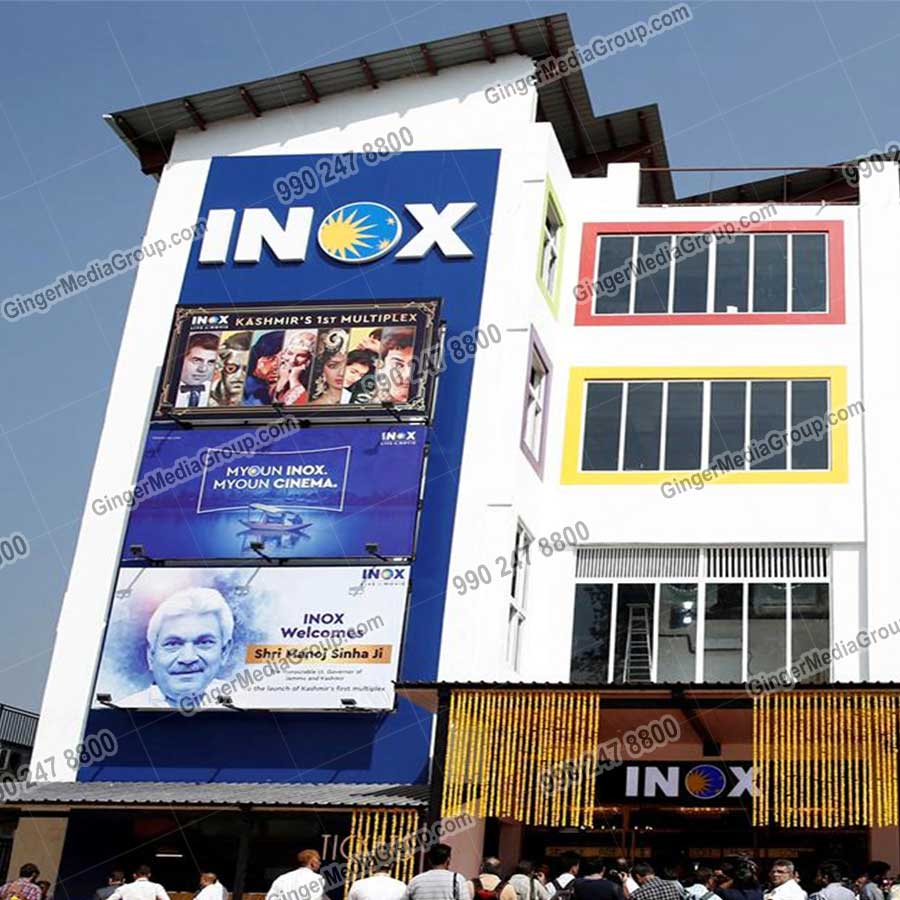 Top colors used in Auto rickshaw advertising