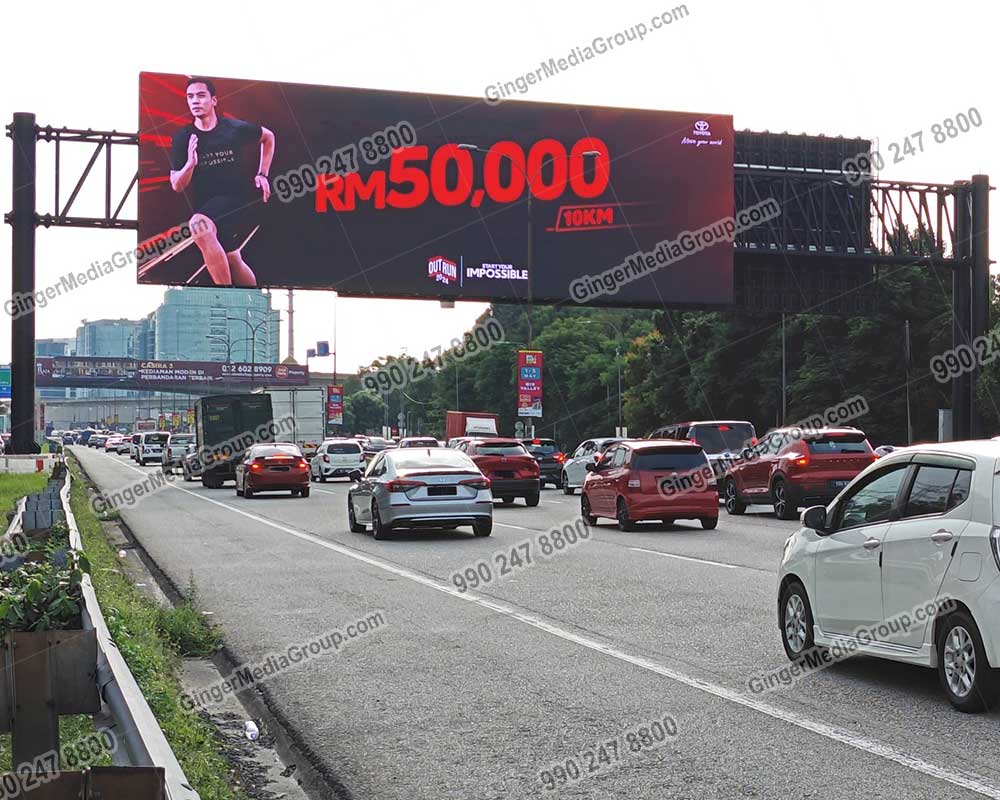 Top colors used in Auto rickshaw advertising