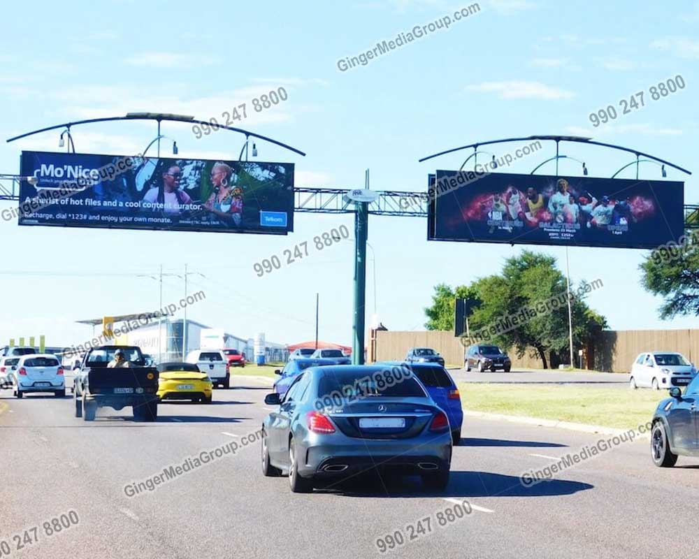 Top colors used in Auto rickshaw advertising