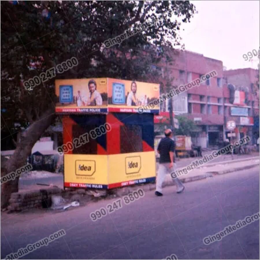 Ideal number of Auto rickshaw advertising done by top brands