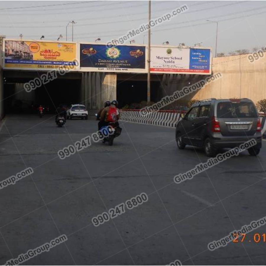 Top colors used in Auto rickshaw advertising