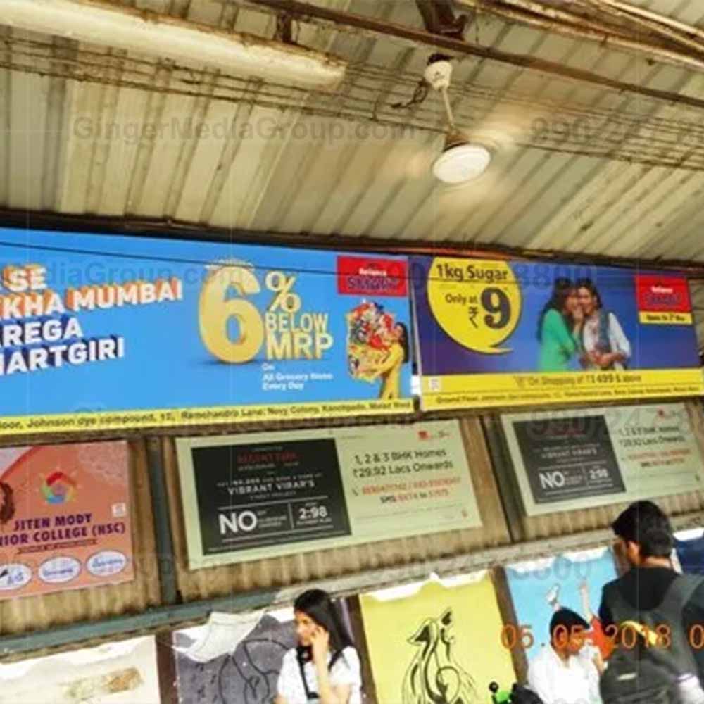 Top colors used in Auto rickshaw advertising