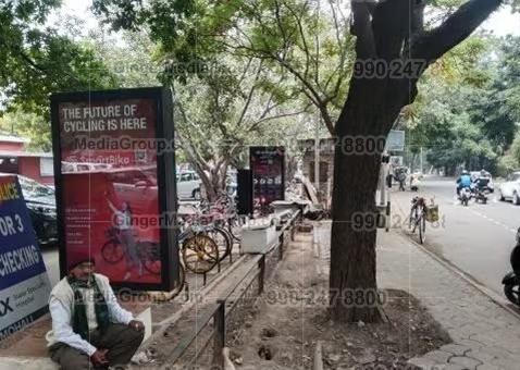 Top colors used in Auto rickshaw advertising