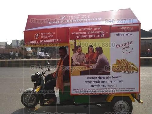 Top colors used in Auto rickshaw advertising