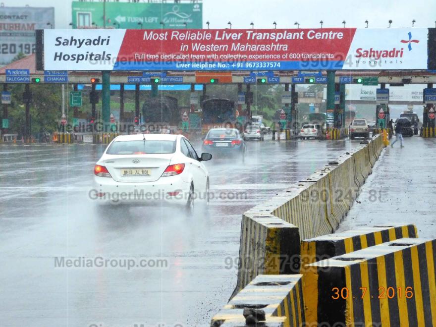 Top colors used in Auto rickshaw advertising