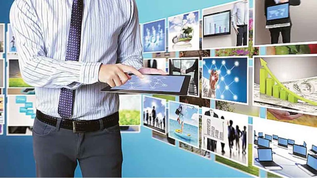 Digital Era and the Future of Advertising